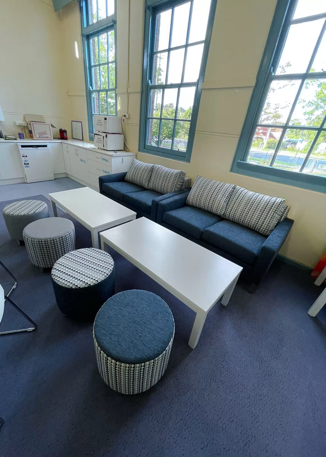 Uralla Central School - Staffroom - Abaxkf