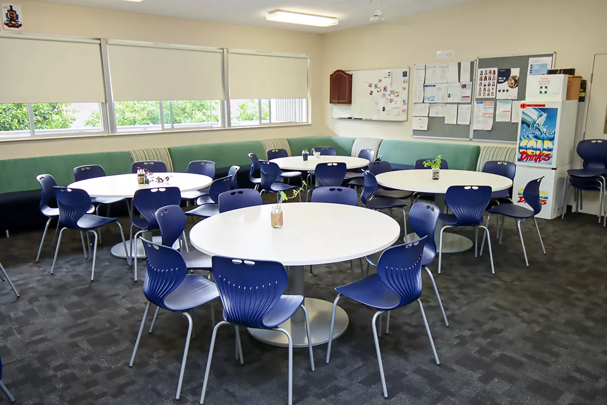 John Edmonson High School - Staffroom - Abax Kingfisher